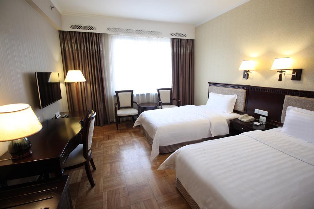 Guangzhou Hotel Екстер'єр фото