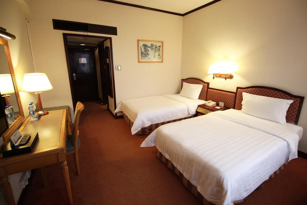 Guangzhou Hotel Екстер'єр фото