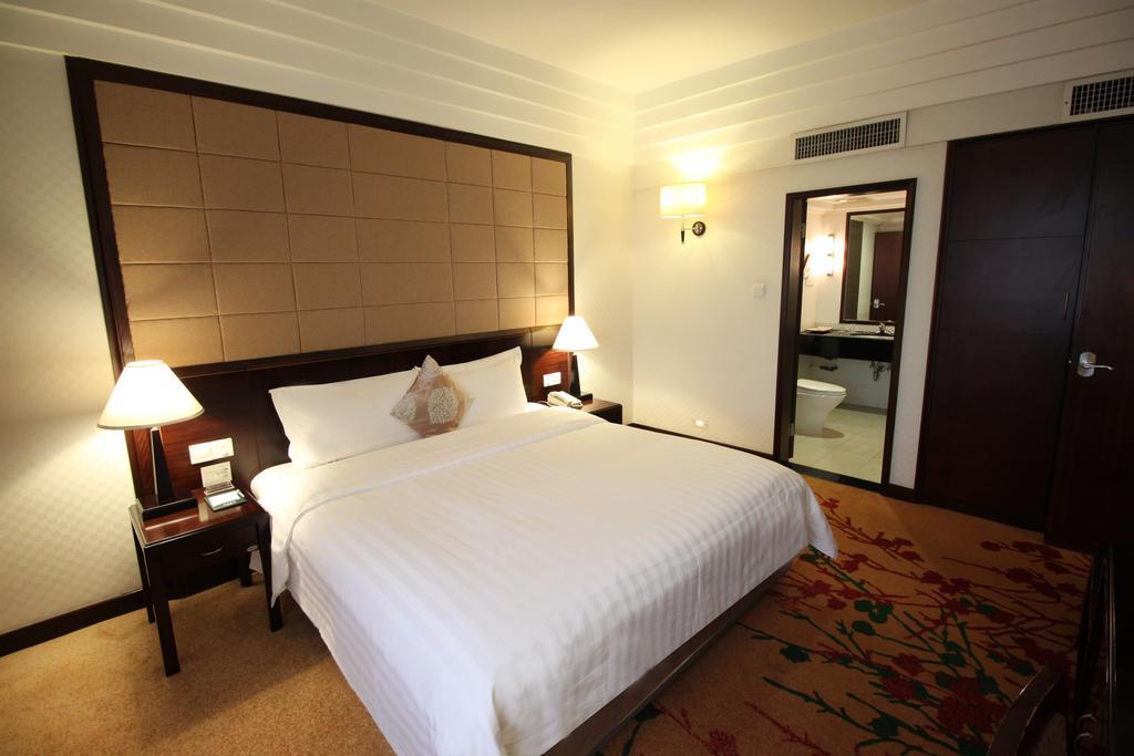 Guangzhou Hotel Екстер'єр фото
