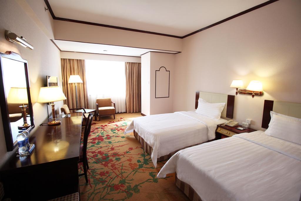 Guangzhou Hotel Екстер'єр фото