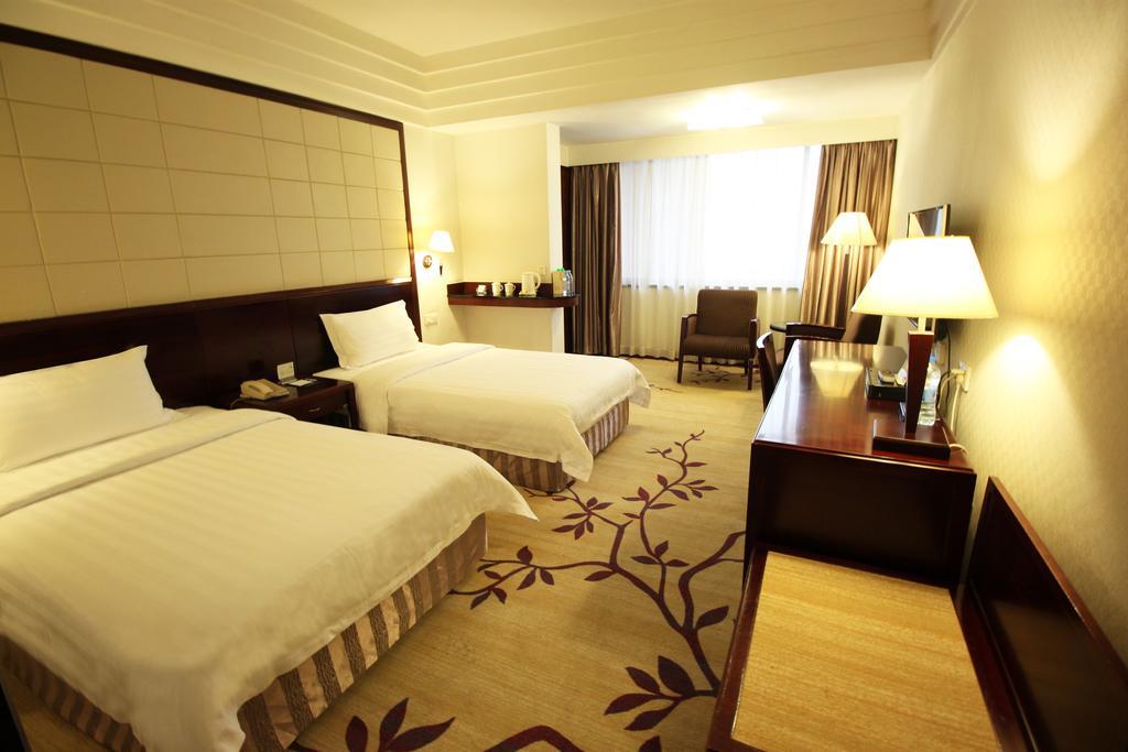 Guangzhou Hotel Екстер'єр фото