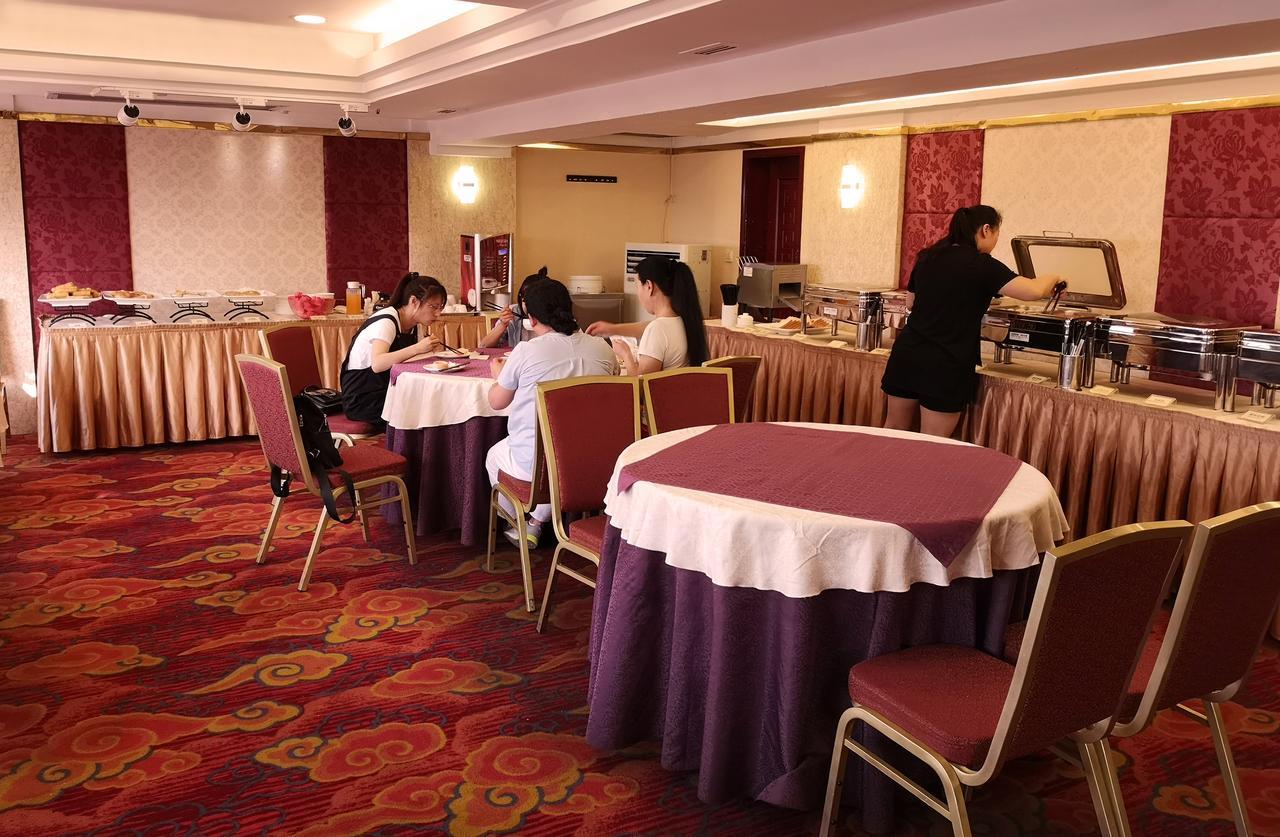 Guangzhou Hotel Екстер'єр фото